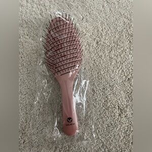Calista Pink Hair Brush